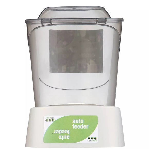 Automatic Food Dispenser For Cats & Small Dogs - Picture 3 of 5